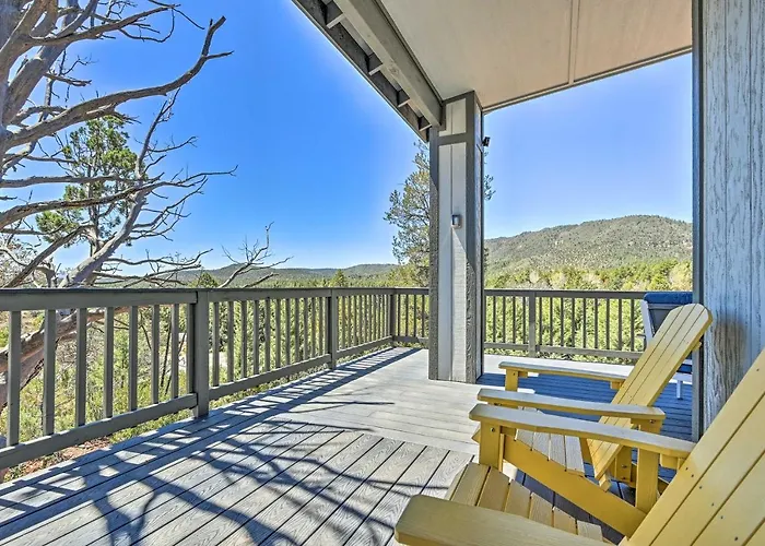 Mtn Views & Gas Fire Pit: Luxe Escape! *